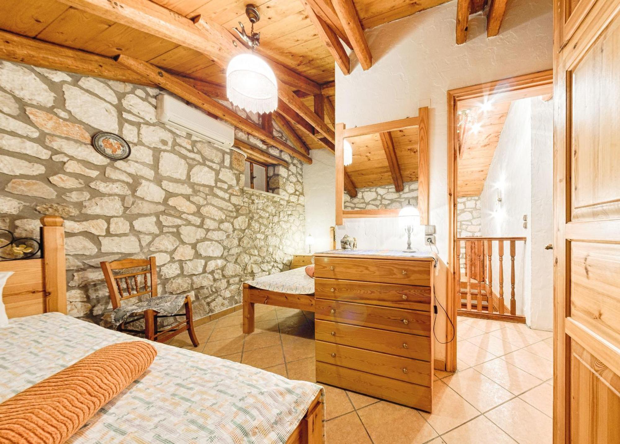 Joanna'S Stone Villas Vasilikí Kamer foto