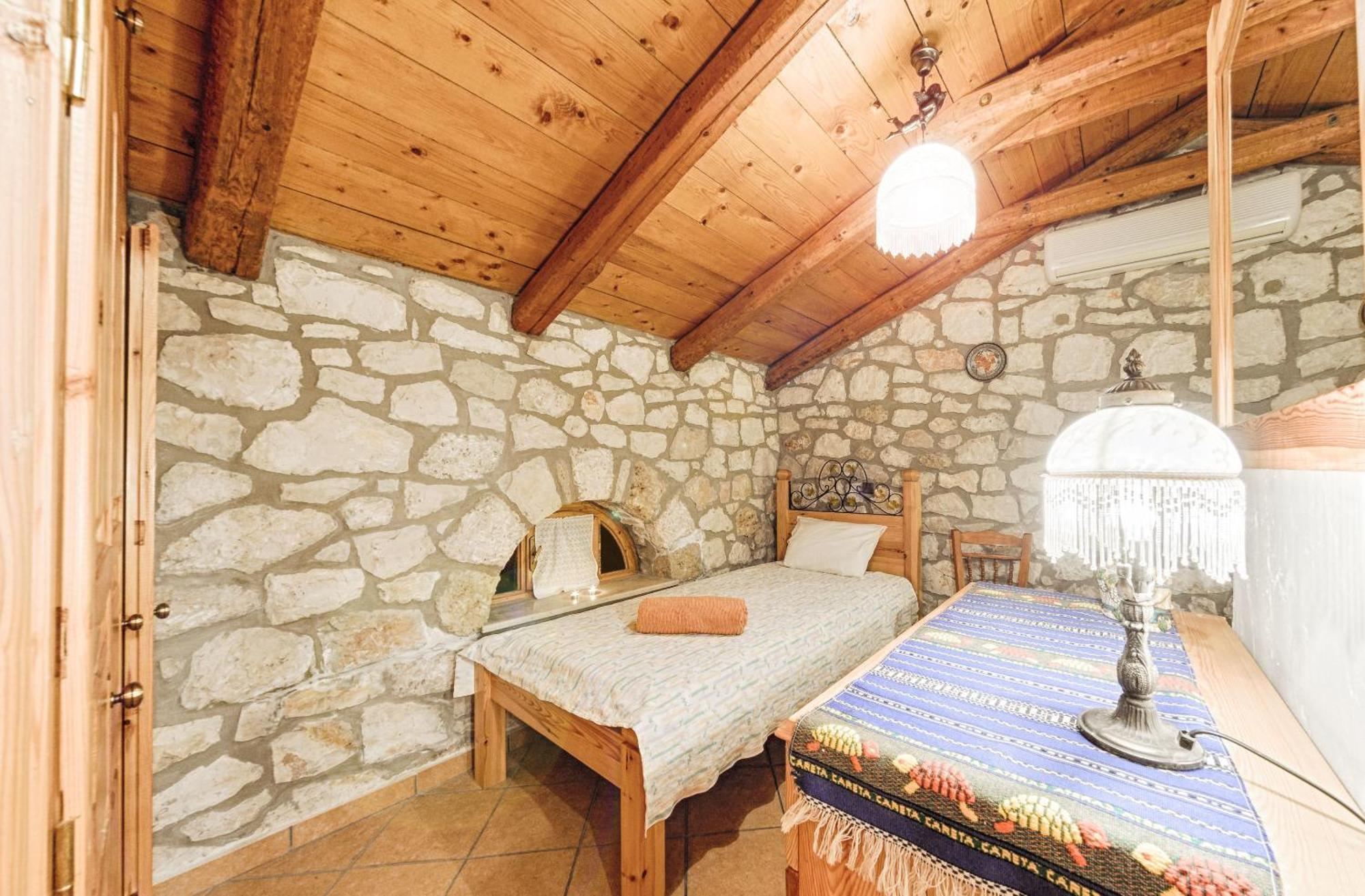 Joanna'S Stone Villas Vasilikí Kamer foto