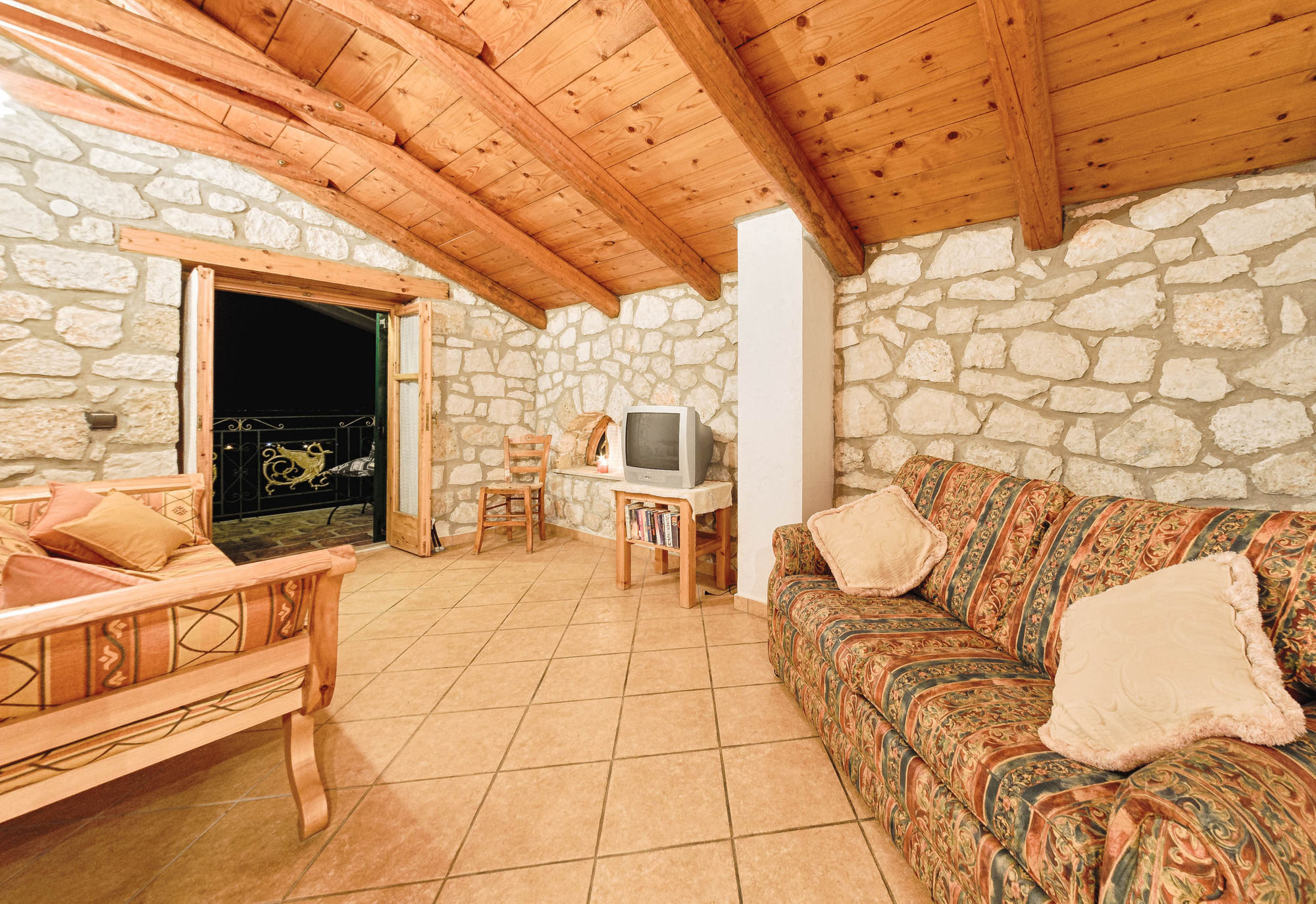 Joanna'S Stone Villas Vasilikí Buitenkant foto